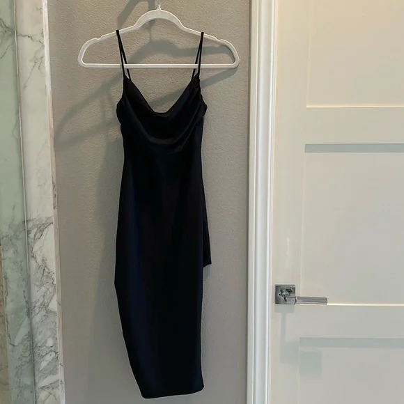 black dress top Chic Black Floor Length Sleeveless Off-The-Shoulder Mermaid Lace Prom Dress with Split